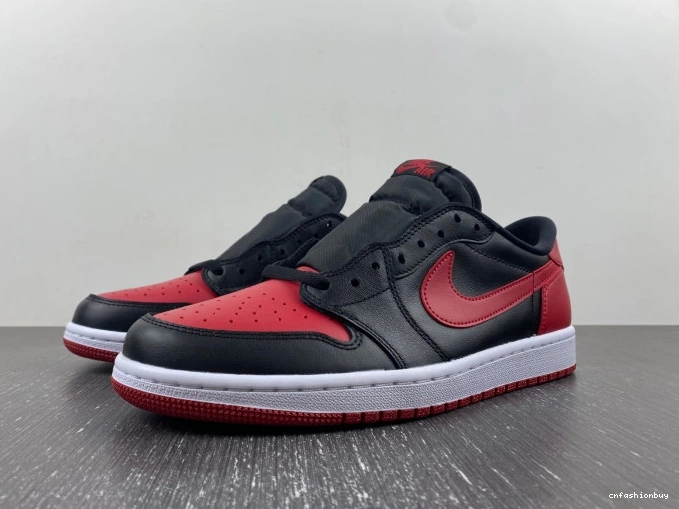 1 705329-001 Retro Jordan Low Air Bred 0803